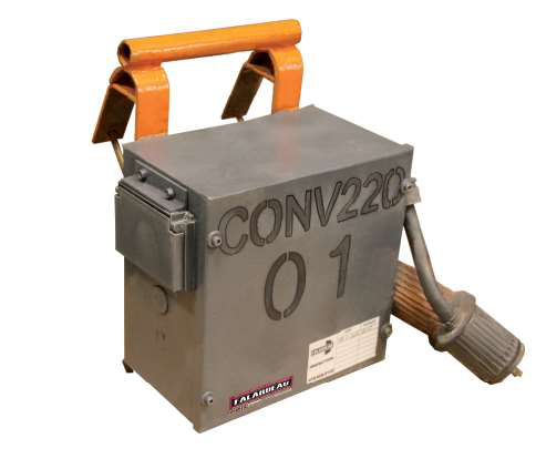 CONV220 — Convertisseur 110V/220V